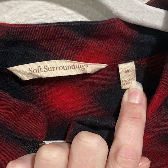 Soft Surroundings Black Red Buffalo Plaid Manchester Flannel Zip Up Tunic- Med - Picture 2 of 7